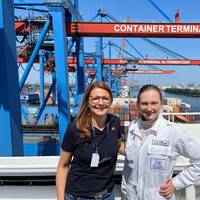 Claudia Paschkewitz, Columbia Group’s Managing Director of Sustainability, Diversity & Inclusion, with 2nd Officer Olena Kokorieva (Photo: Columbia Group)
